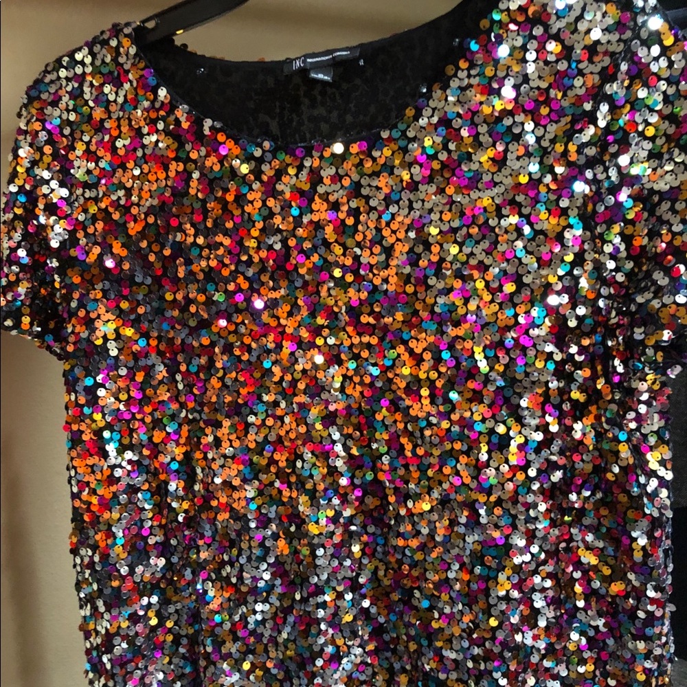 Super fun top